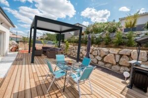 Pergola autoportante pour terrasse