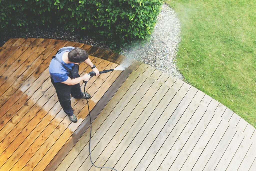 comment nettoyer une terrasse avec un nettoyeur haute pression